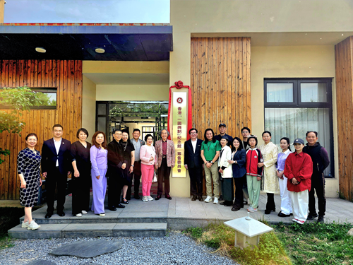 香江之韵融家国情怀,文艺薪火启时代新章——“一国两制”纪念馆筹备委员会揭牌仪式在京举行(图4) 香江之韵融家国情怀,文艺薪火启时代新章——“一国两制”纪念馆筹备委员会揭牌仪式在京举行(图4)