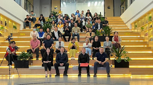 旗帜小记者受邀参加一带一路文化主题邮局活动(图1) 旗帜小记者受邀参加一带一路文化主题邮局活动(图1)