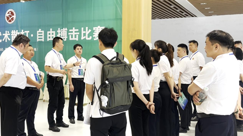 2025年北京市青少年武术散打●自由搏击比赛在国际安全防卫学院开赛(图7)